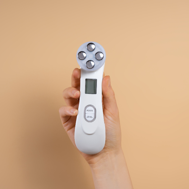 PERSKIN™ : Anti-Aging LED Skin Tightening Device