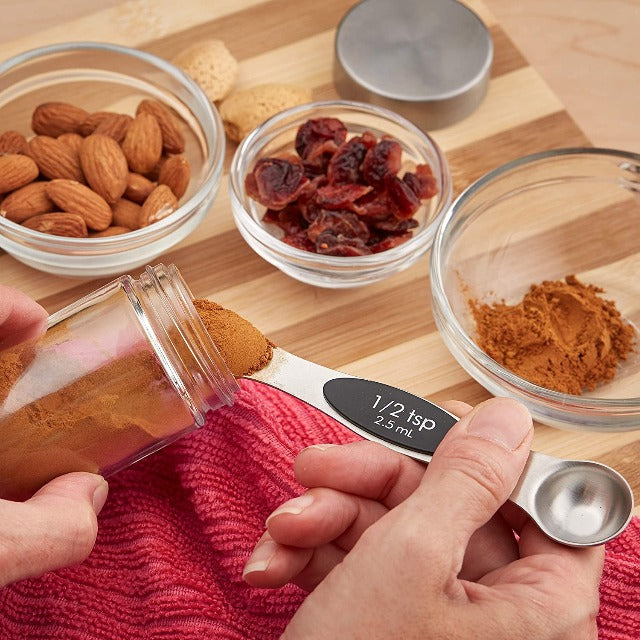 SPOONSET™ : Magnetic Stainless Steel Measuring Spoon Set Of 8